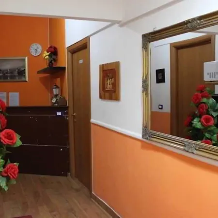 Bed & Breakfast Adone House