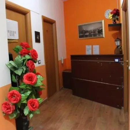 Adone House Bed and breakfast Roma